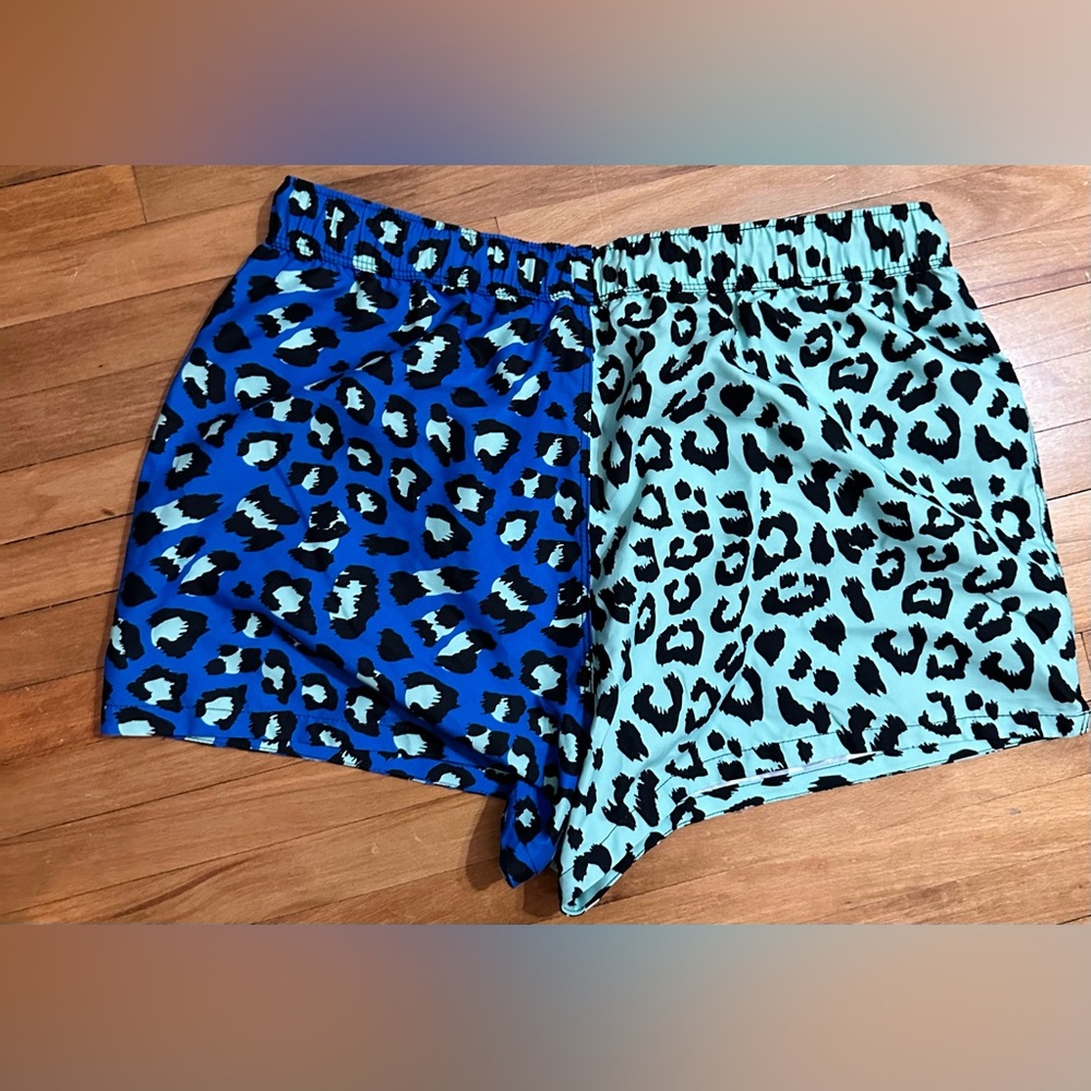ASOS SWIM SHORTS - Picture 2 of 3